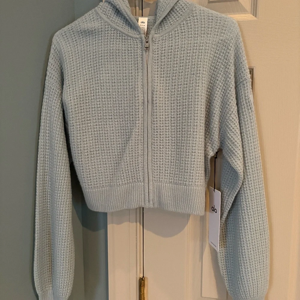 ALO Cashmere Plus Waffle Full Zip Hoodie - Crystal Blue NWT - Picture 5 of 9